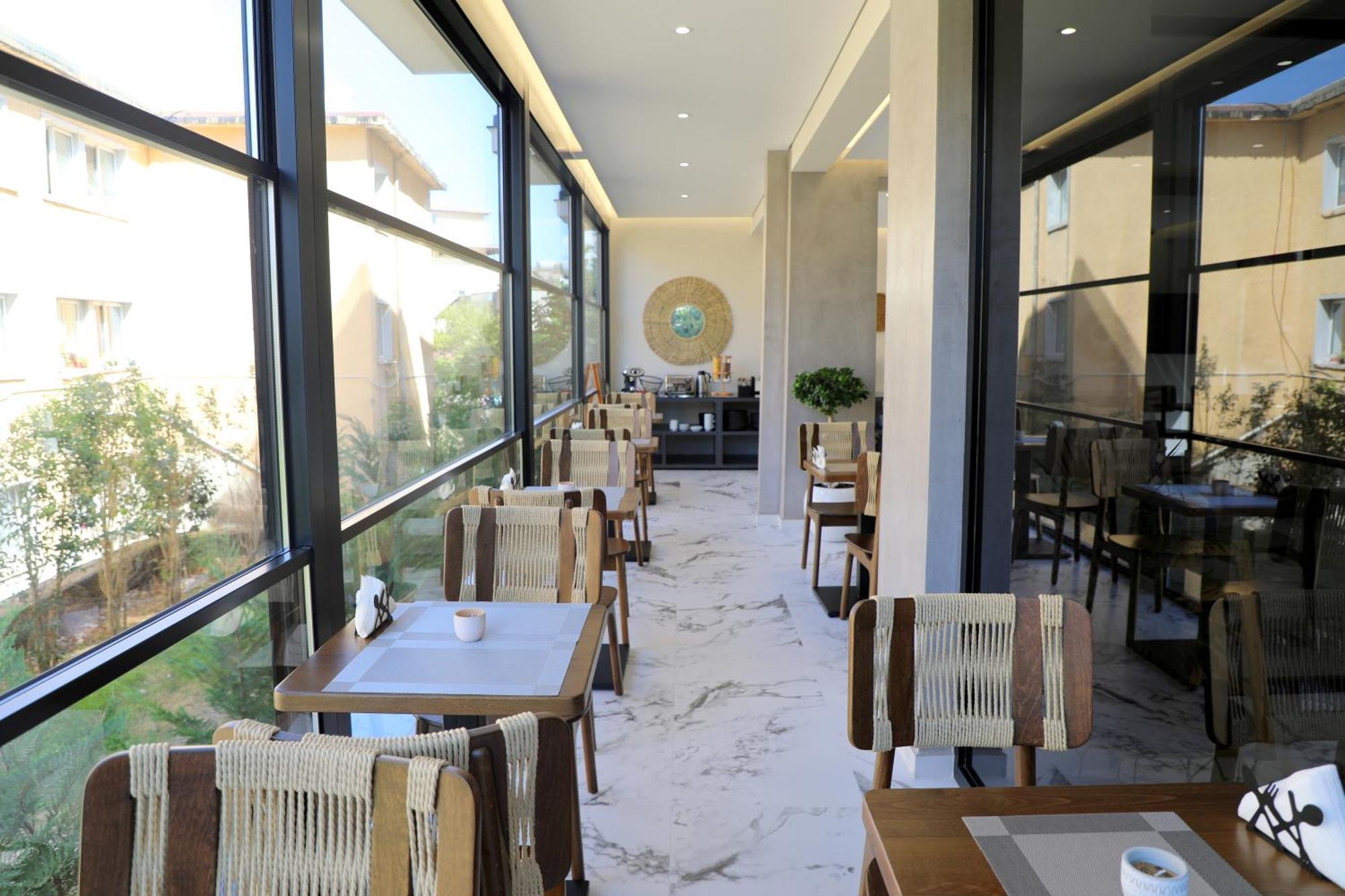 Niklas Boutique Hotel ساراندا المظهر الخارجي الصورة