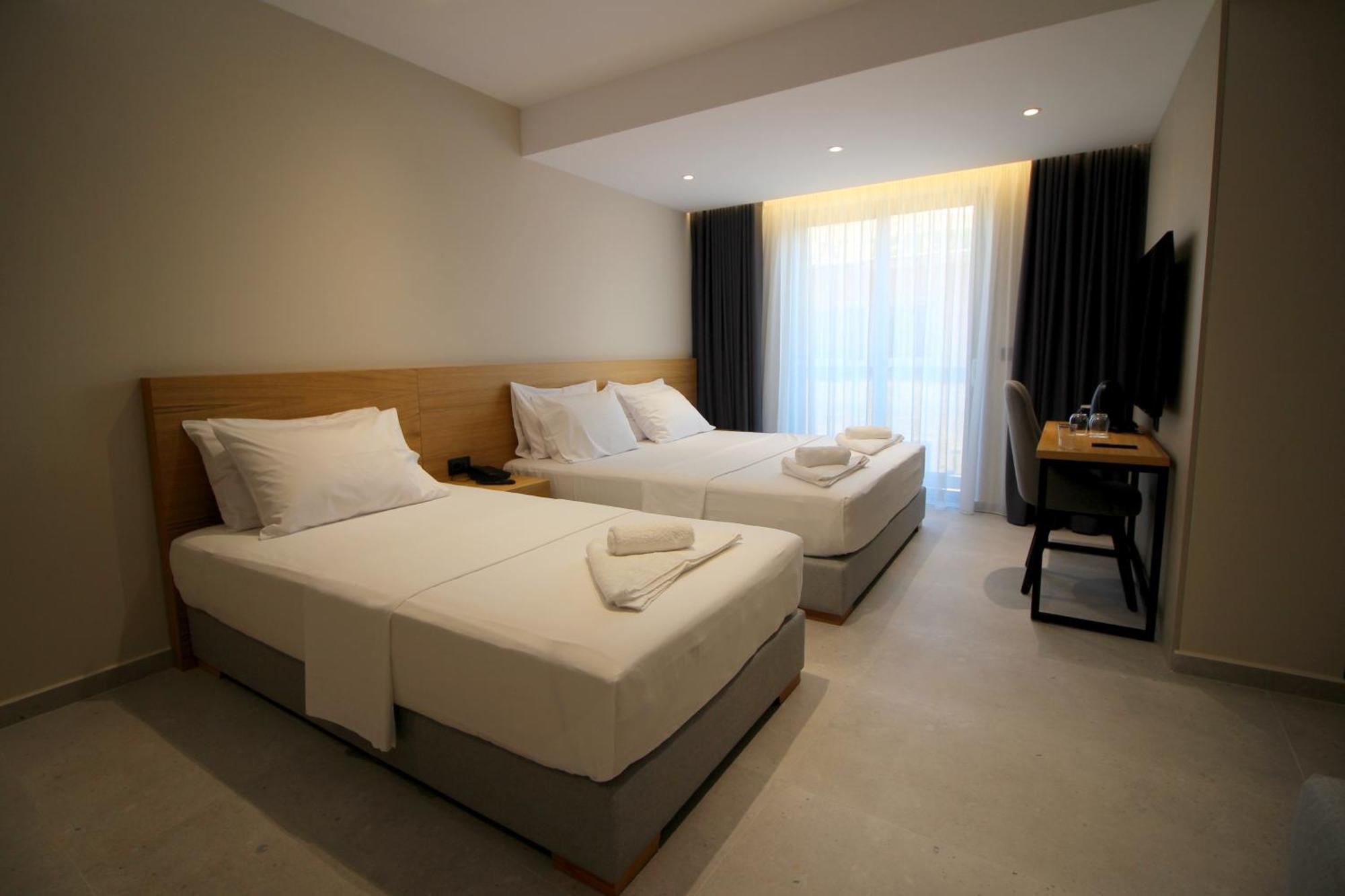 Niklas Boutique Hotel ساراندا المظهر الخارجي الصورة