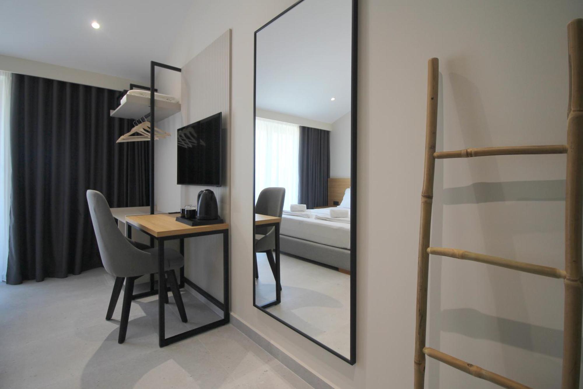 Niklas Boutique Hotel ساراندا المظهر الخارجي الصورة