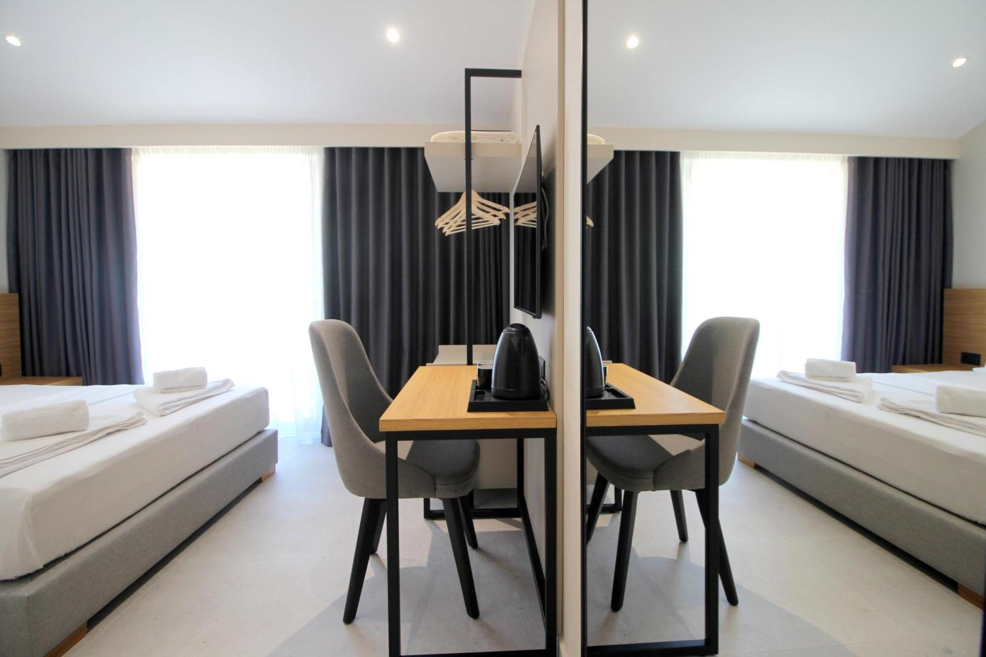 Niklas Boutique Hotel ساراندا المظهر الخارجي الصورة