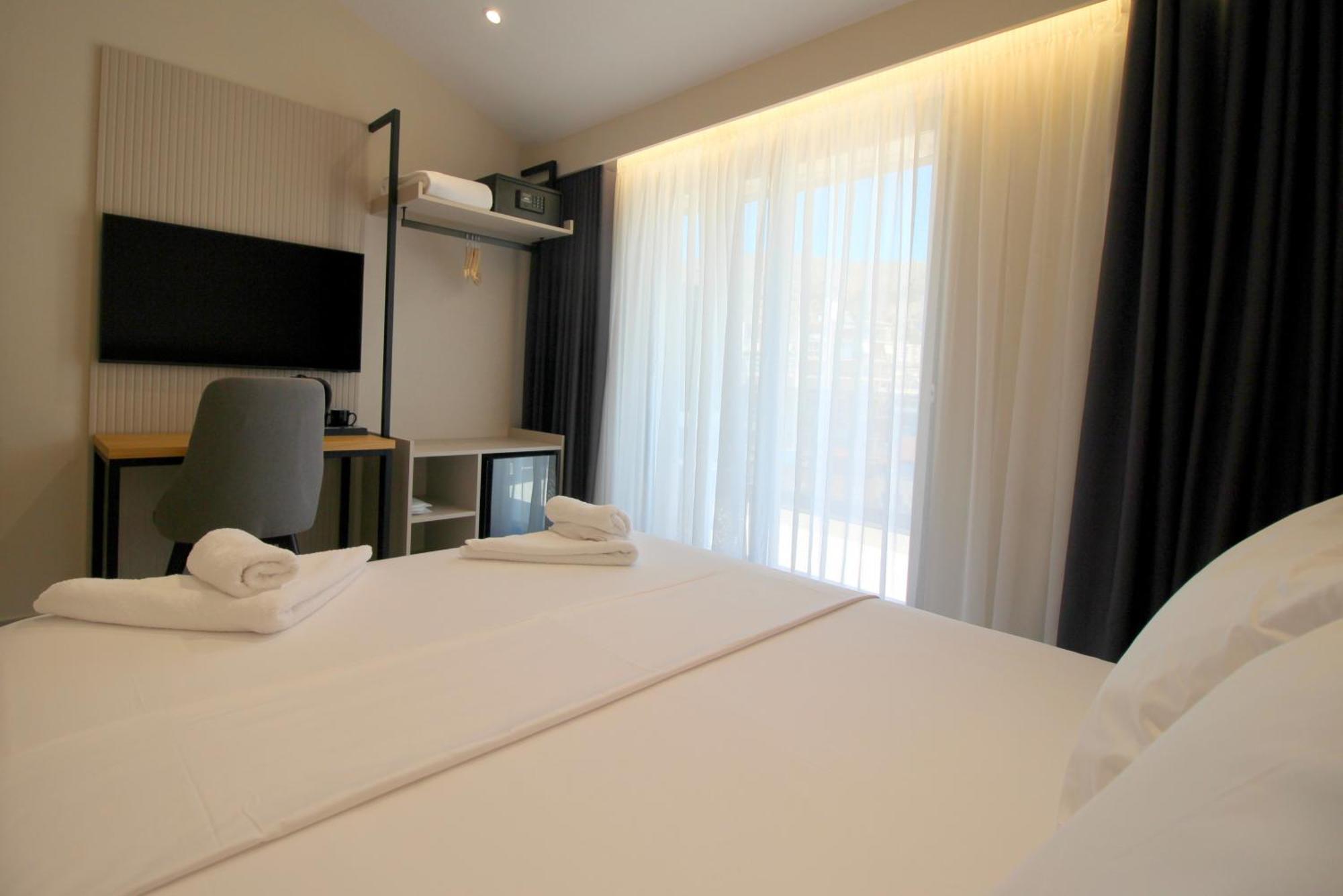 Niklas Boutique Hotel ساراندا المظهر الخارجي الصورة